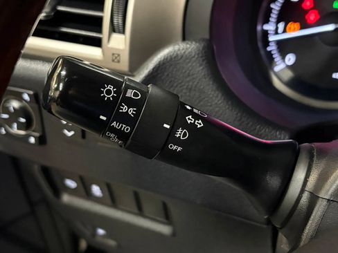 Used 2018 Lexus GX 460 Premium w/ Premium Package AWD/4WD image 39