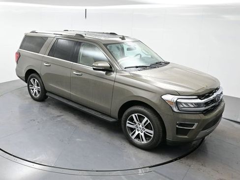 Used 2024 Ford Expedition Max Limited image 40