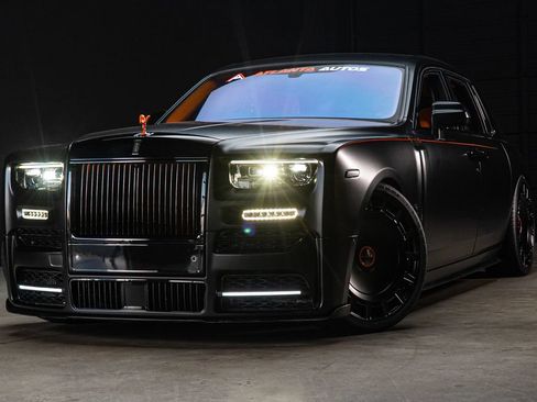 Used 2024 Rolls-Royce Phantom Sedan RWD image 71