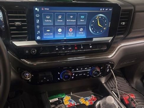 Used 2024 Chevrolet Silverado 1500 RST w/ Convenience Package II image 6