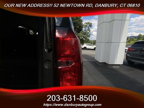 Used 2018 Chevrolet Tahoe LT AWD/4WD image 20