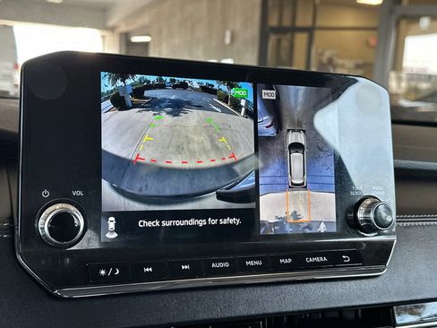 Used 2024 Mitsubishi Outlander SE image 22