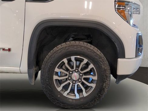 Used 2020 GMC Sierra 1500 AT4 image 38