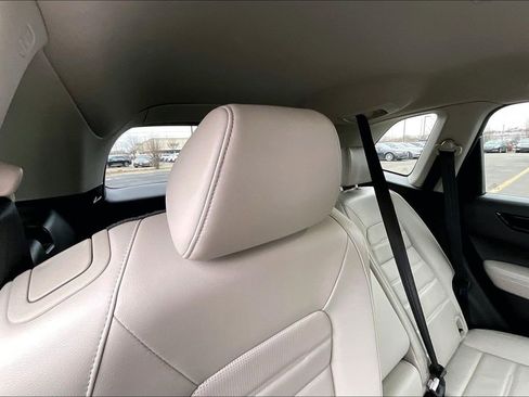 Used 2023 Honda CR-V EX-L image 31