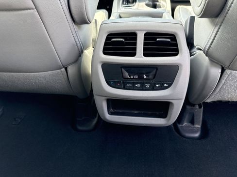 Used 2017 Honda Pilot EX-L image 24