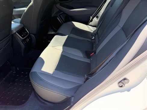 Used 2025 Subaru Outback Onyx Edition XT AWD/4WD image 10