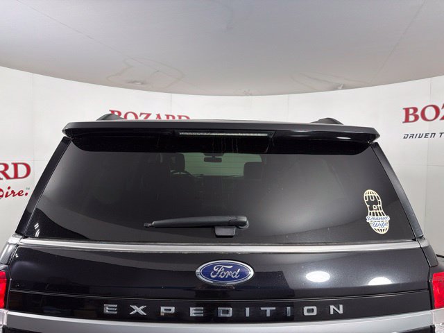Used 2024 Ford Expedition XLT RWD image 13