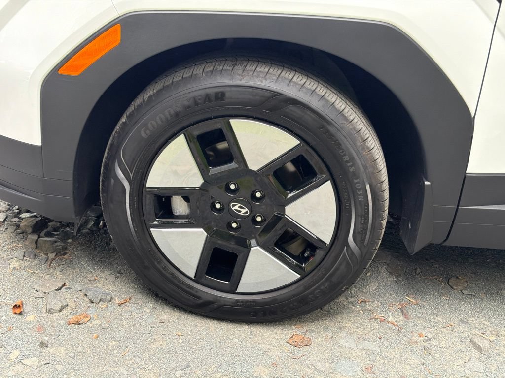 Certified 2026 Hyundai Santa Fe SE AWD/4WD image 5