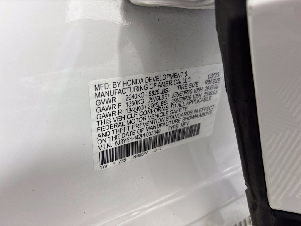 Used 2023 Acura MDX w/ Technology Package AWD/4WD image 40