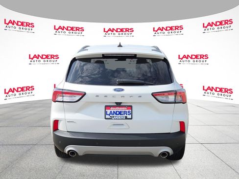 Certified 2021 Ford Escape SEL FWD image 4