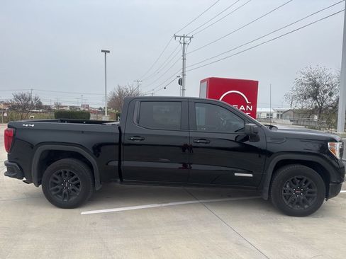 Used 2021 GMC Sierra 1500 Elevation image 2