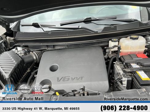 Used 2023 Chevrolet Traverse LS AWD/4WD image 13