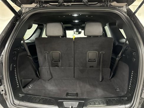 Used 2020 Dodge Durango R/T w/ Technology Group image 25
