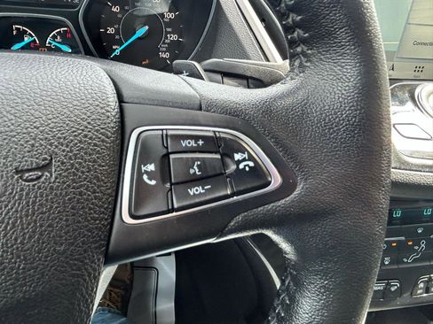Used 2017 Ford Escape Titanium w/ Canadian Touring Package AWD/4WD image 20
