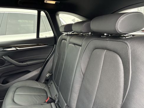 Used 2018 BMW X1 xDrive28i image 32