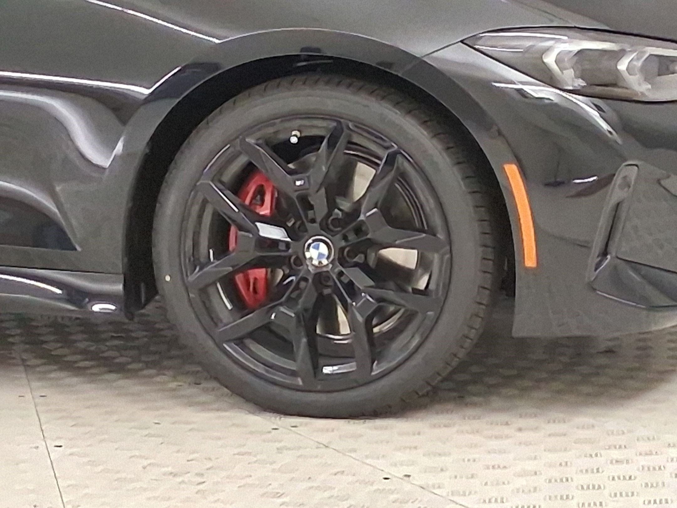 New 2026 BMW 330i Sedan w/ M Sport Package RWD image 10