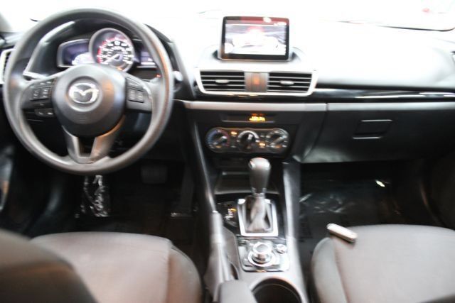 Used 2015 MAZDA MAZDA3 i Sport FWD image 2