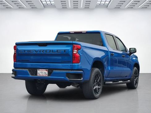 Used 2024 Chevrolet Silverado 1500 Custom w/ Turbomax Blackout Package RWD image 4