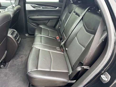 Used 2023 Cadillac XT5 Premium Luxury FWD image 11