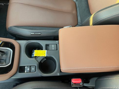 Certified 2025 Subaru Forester Touring image 28