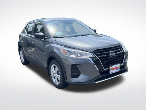 New 2025 Nissan Kicks Play S image 7