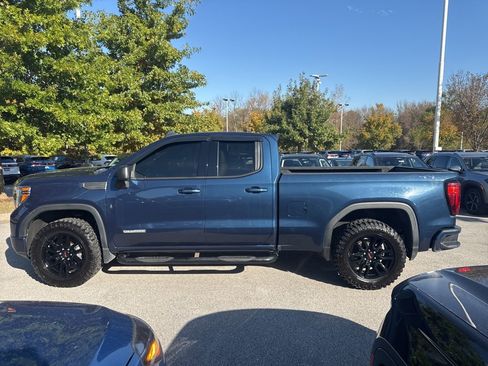 Used 2020 GMC Sierra 1500 Elevation w/ Elevation Value Package image 4