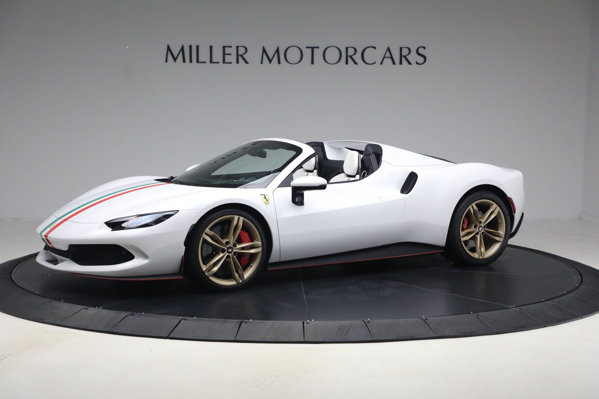 Certified 2025 Ferrari 296 GTS RWD image 3