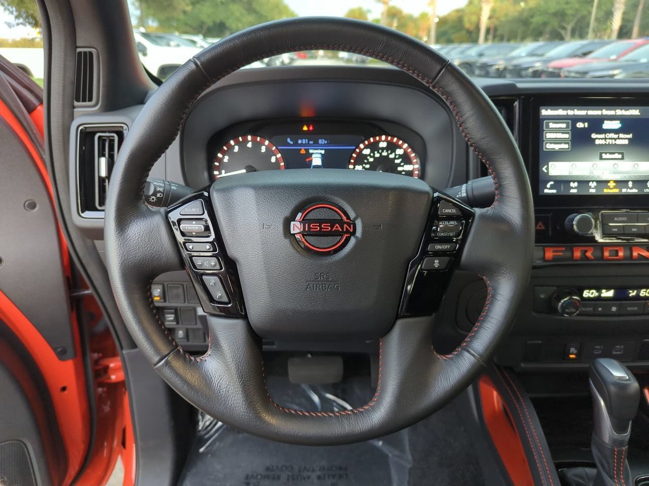 Used 2025 Nissan Frontier Pro-X RWD image 9