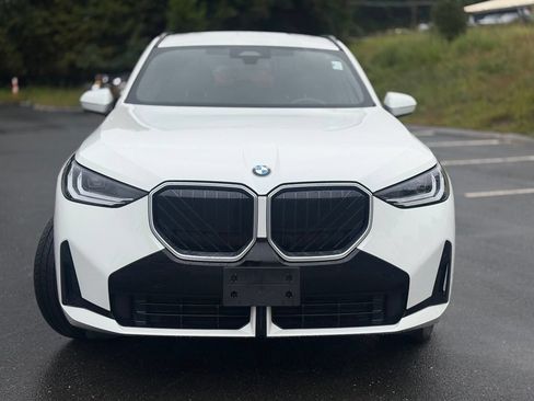Certified 2026 BMW X3 xDrive30i w/ M Sport Package AWD/4WD image 9