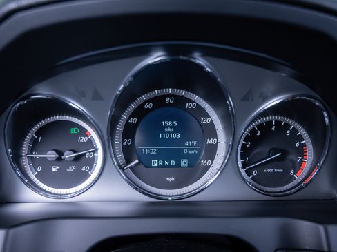 Used 2010 Mercedes-Benz C 300 4MATIC Sedan image 23