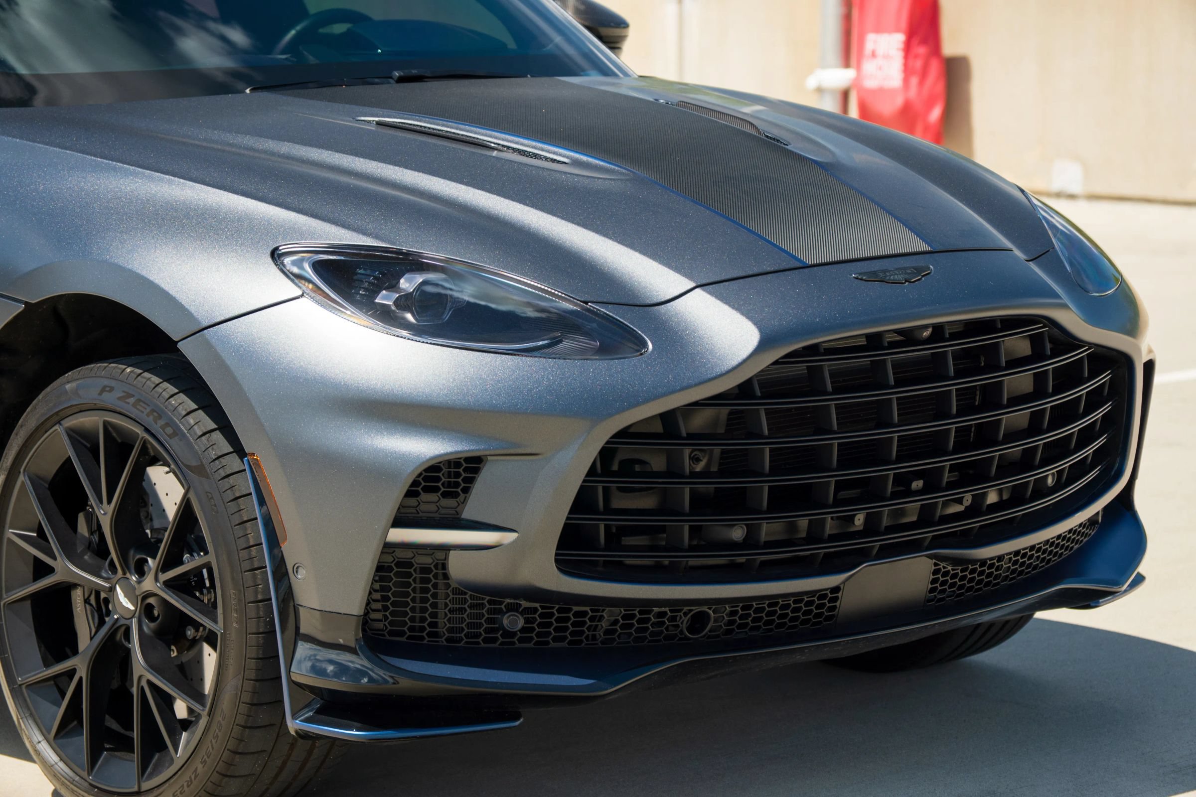 Used 2025 Aston Martin DBX 707 AWD/4WD image 14