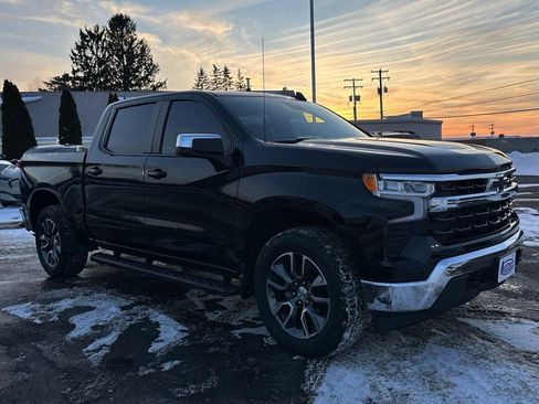 Used 2022 Chevrolet Silverado 1500 LT image 9