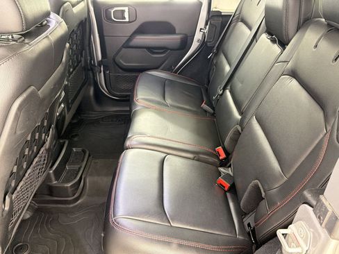 Used 2020 Jeep Wrangler Unlimited Rubicon AWD/4WD image 15