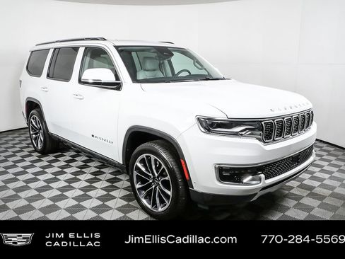 Used 2022 Jeep Wagoneer Series III w/ Premium Group I image 29