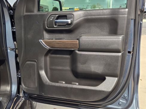 Used 2019 Chevrolet Silverado 1500 LT w/ Texas Edition image 29