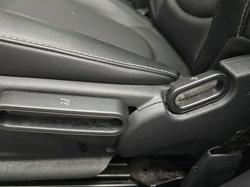 Used 2017 MINI Cooper Clubman S image 13