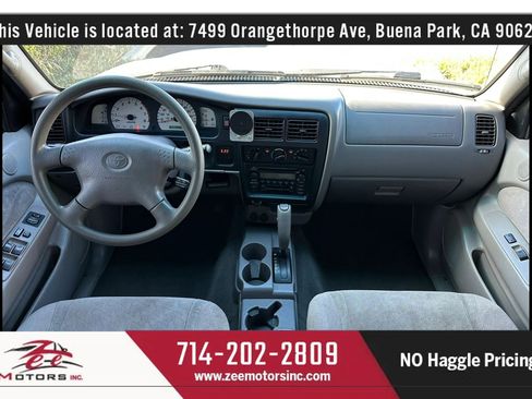 Used 2004 Toyota Tacoma PreRunner RWD image 17