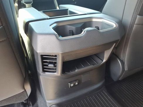 Used 2025 Toyota Tundra Limited image 9