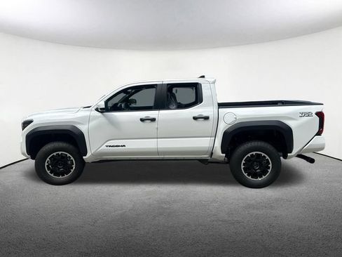 New 2026 Toyota Tacoma TRD Off-Road AWD/4WD image 6