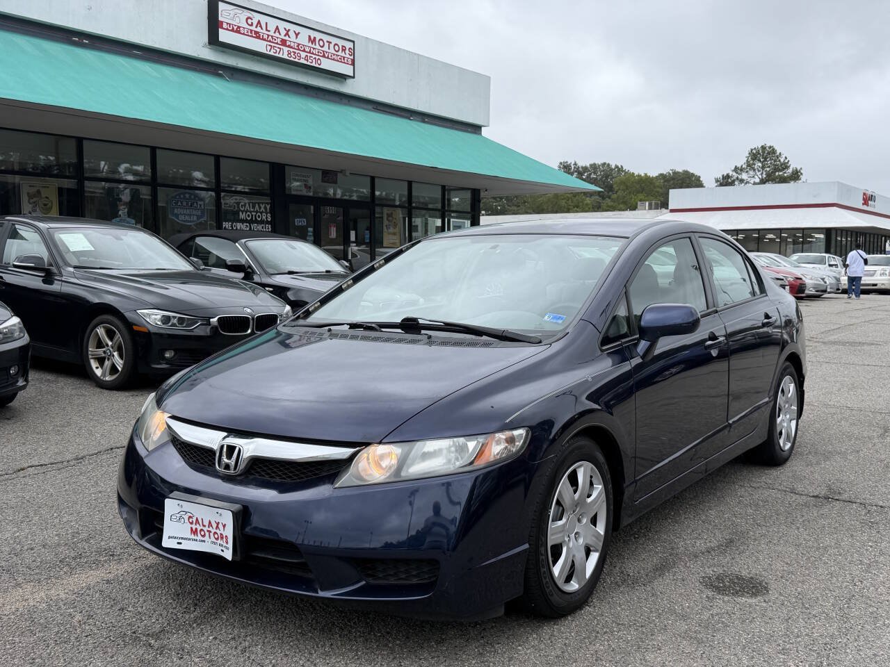 Used 2011 Honda Civic LX image 1