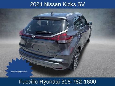 Used 2024 Nissan Kicks SV image 3