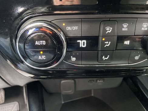 Used 2025 Chevrolet Trax ACTIV w/ Driver Confidence Package image 13