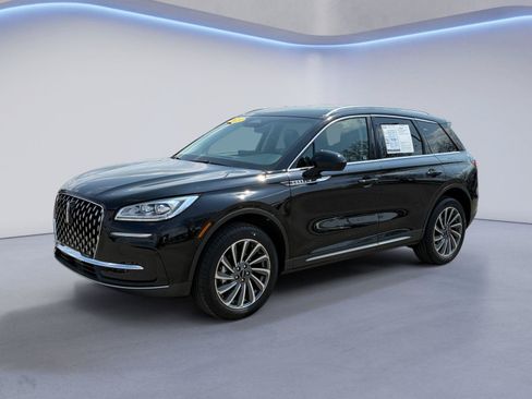 Used 2023 Lincoln Corsair Reserve FWD image 11