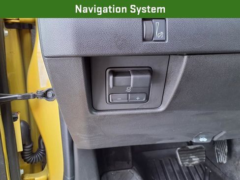 Certified 2023 GMC Canyon AT4X AWD/4WD image 18