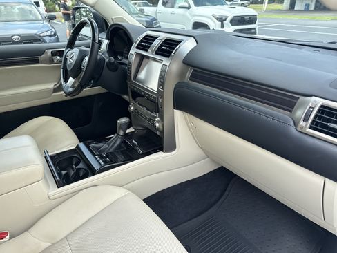 Used 2021 Lexus GX 460 Premium w/ Premium Package AWD/4WD image 35