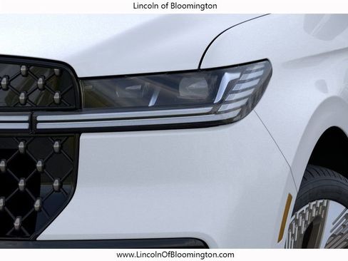 New 2026 Lincoln Navigator L Black Label AWD/4WD image 19