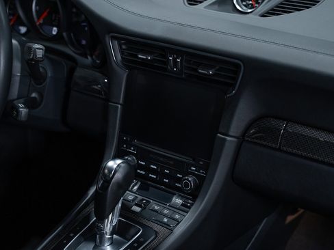 Used 2017 Porsche 911 Turbo S image 58