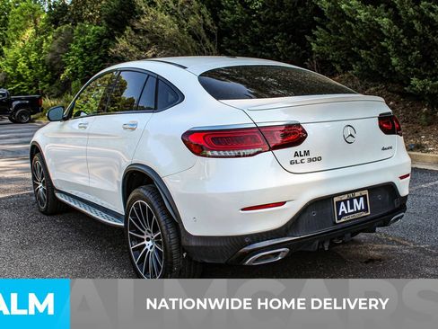 Used 2021 Mercedes-Benz GLC 300 4MATIC Coupe image 4