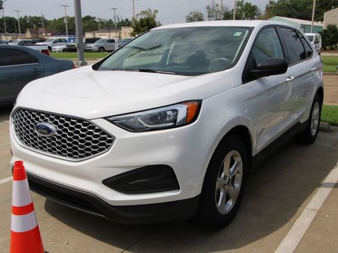 Used 2023 Ford Edge SE AWD/4WD image 4