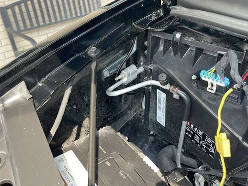 Used 2021 Chevrolet Express 3500 LT w/ LT Preferred Equipment Group RWD image 48